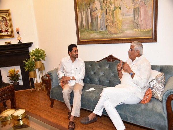 Andhra Pradesh CM in discussion with Jal Shakti Minister Gajendra Singh Shekhawat