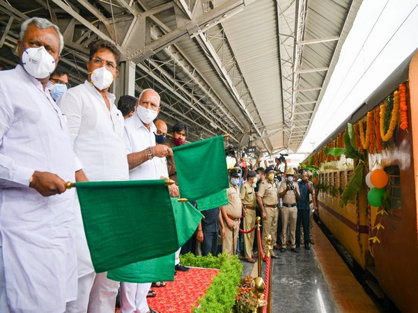 Karnataka CM BS Yediyurappa among others at Yelahanka Railway Station