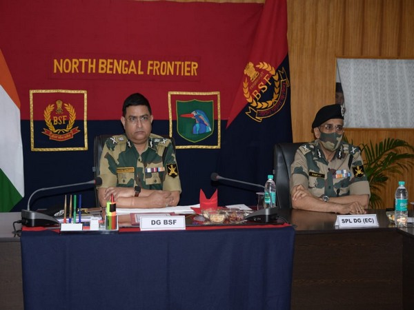 BSF Director-General Rakesh Asthana attending the presentation in West Bengal