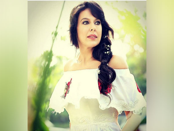 Pooja Bedi (Image source: Instagram)