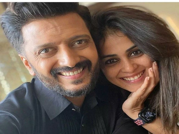 Genelia and Riteish (Image source: Instagram)