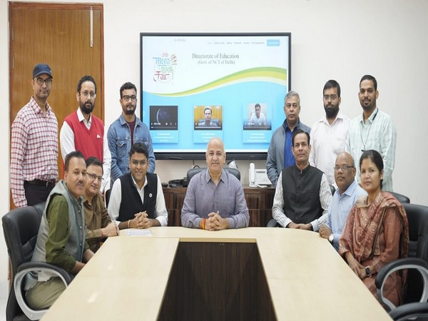 Delhi Deputy Chief Minister Manish Sisodia at virtual inauguration of 'Virtual Mega Book Fair'.