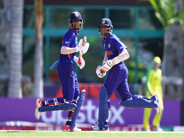 Yash Dhull and Shaik Rasheed in action (Photo/ BCCI Twitter)