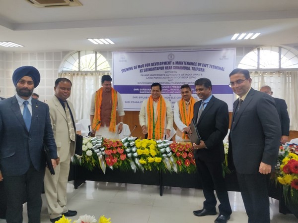 Union Minister Sarbananda Sonowal at the event where the MoU was signed. (Photo/ANI)