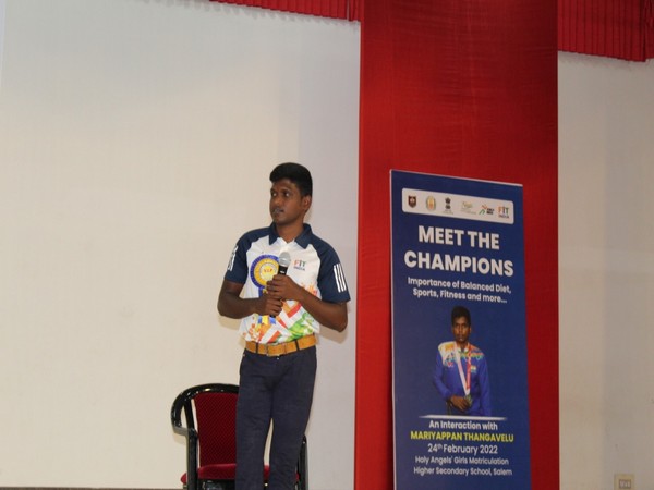 Paralympic Medallist T Mariyappan interacting with students of Salem's Holy Angles Girls' School (Image: SAI Media)