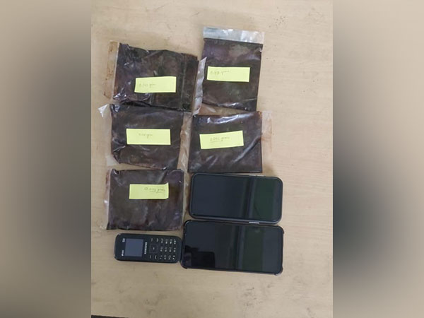 Brown sugar seized in West Bengal (Photo/ANI)