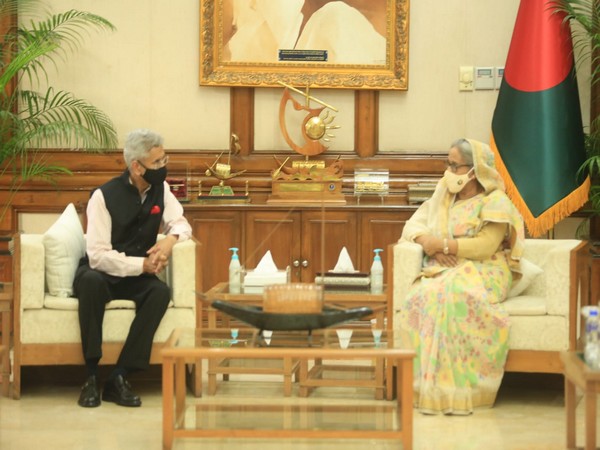 EAM S Jaishankar with Bangladesh PM Sheikh Hasina (Photo/ANI)