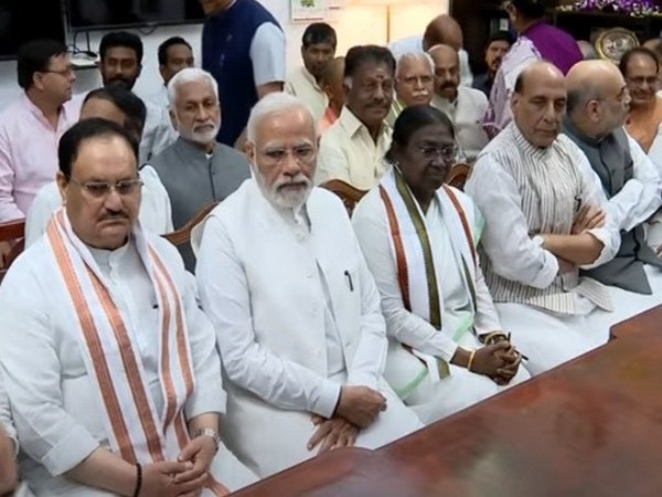 NDA's Presidential candidate Droupadi Murmu files her nomination today (Photo/ANI)