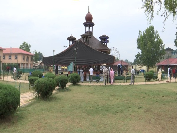 The event being held at Kashmir Haat (Photo/ANI)