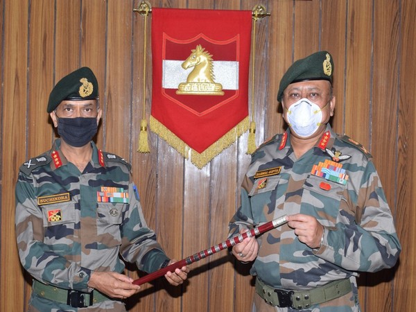    Lt Gen M V Suchindra Kumar, took over command of the elite White Knight Corps from Lt Gen Harsha Gupta.