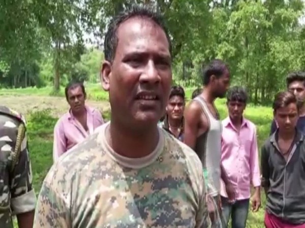 Yogendra Yadav, police station in-charge, said the deceased man was undergoing treatment for mental illness. Photo/ANI