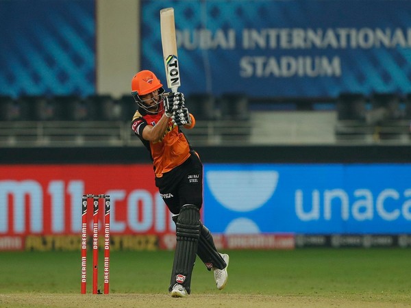 SRH's Manish Pandey in action against RR (Photo/ iplt20.com)