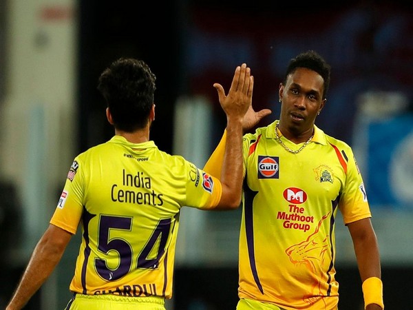 CSK all-rounder Dwayne Bravo along with Shardul Thakur (Photo/ iplt20.com)