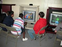 
    About 9 out of 10 parents say teens spend too much time on gaming 
    