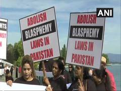 
      
      Pakistan: Man lynched to death for allegedly desecrating Quran
      
      