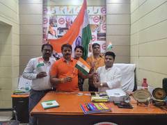 
      
       2200 railway stations celebrate Azaadi ka Amrit Mahotsav
      
      