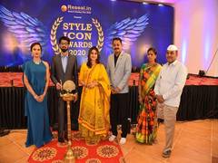 
      
      Style Icon Awards - 2020 Nashik: Marathi Actress Surabhi...
      
      