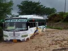 
      
      Landslide debris on Badrinath highway causes traffic jam
      
      