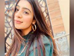 
      
      Pakistan model apologises over her bareheaded photo at...
      
      