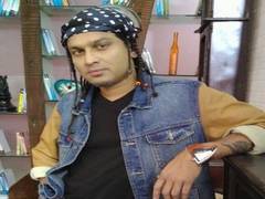 
      
      Assam: Singer Zubeen Garg joins protest against CAA
      
      