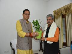 
      
      Uttarakhand CM meets BL Santhosh, Uttarakhand BJP in charge...
      
      