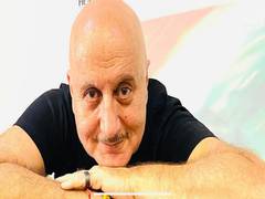 
      
      Anupam Kher recalls coming to Mumbai 40 years ago to try luck...
      
      