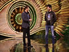 
      
      Kartik Aaryan would like to be signed by 'Salman Khan the...
      
      