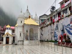
      
       Uttarakhand: High mountains including Gangotri covered in snow
      
      