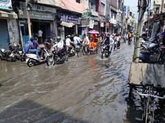 
      
      IMD issues heavy rainfall alert for Odisha and Kerala
      
      