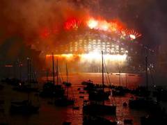 
      
      Fireworks, laser lights welcome 2020 in New Zealand 
      
      