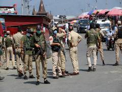 
      
      J-K govt confers meritorious service medals to 5 police officers
      
      