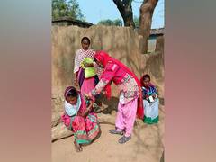 
      
      India's COVID-19 vaccination coverage reaches 142.38 cr
      
      