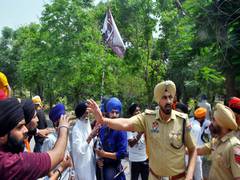 
      
      Minorities Commission seeks detailed report on Patiala clashes
      
      