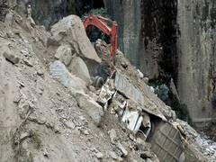 
      
      Ramban tunnel collapse: Centre constitutes 3-member team to probe
      
      