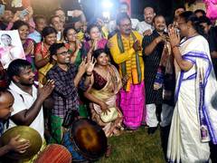 
      
      Wishes pour in across party lines for Droupadi Murmu
      
      