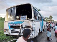 
      
      President expresses condolences in Bengal's Birbhum accident
      
      