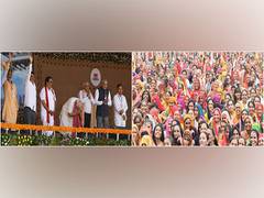 
      
       'Nari Shakti' affection for PM Modi on full display in Banaskant
      
      