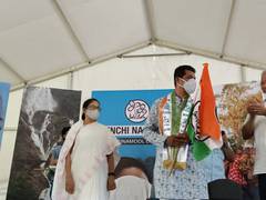 
      
      Tiatrist Francis De Tuem joins TMC ahead of 2022 Goa Assembly...
      
      