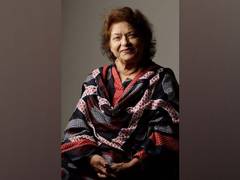 
      
      On Saroj Khan's first death anniversary, Bhushan Kumar...
      
      