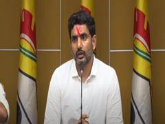 
      
      TDP refutes Mamata Banerjee's allegations of buying Pegasus...
      
      