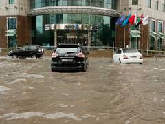
      
      Torrential rains paralyse UAE reflects changing global climate
      
      