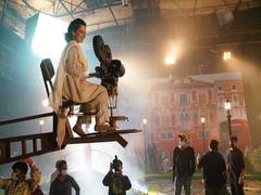 
      
      'Working Sunday' for Kangana as she gets behind the camera
      
      