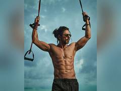 
      
      SRK feels he's 'too old' for 'romantic films'
      
      