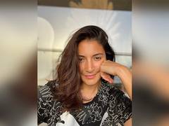 
      
      Anushka Sharma is back on sets of 'Chakda Xpress'
      
      