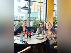 
      
      Alia Bhatt steps out for lunch in London
      
      