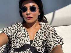 
      
      Sushmita says 'woman's got attitude' as she shares pictures
      
      