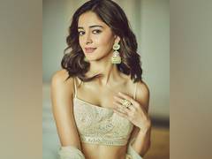 
      
      Ananya Panday looks gorgeous in beautiful white lehenga
      
      