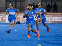 
      
      Players from Olympic bronze medal-winning Indian hockey team...
      
      