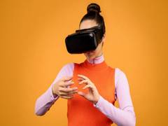 
      
      Exercise caution after working out in virtual reality
      
      