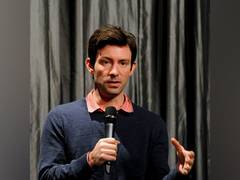 
      
      'Primer' fame filmmaker Shane Carruth arrested on domestic...
      
      